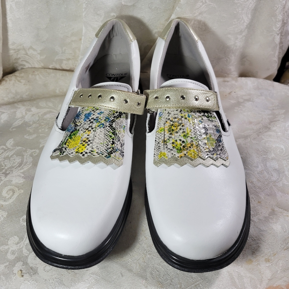 SandBaggers Ladies White and Multicolor Women's Golf Shoes - Royal Kilt - Size 8